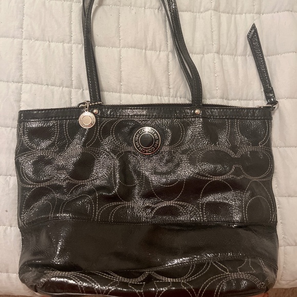 Black Coach Purse - Mid Size - Picture 1 of 2